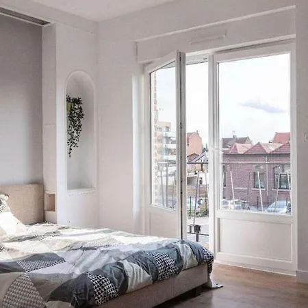 Vila La Calaisienne - Grande Maison 6 Ch-cinema Prive & Bar-tourcoing Tourcoing