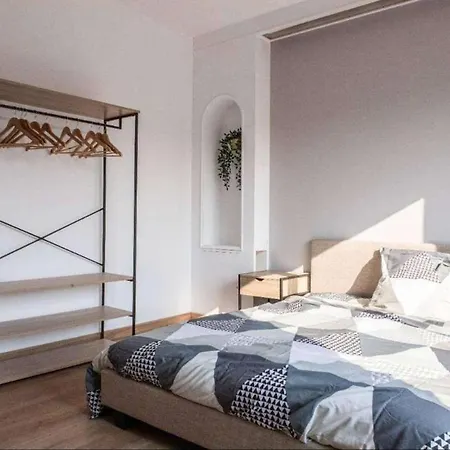 La Calaisienne - Grande Maison 6 Ch-cinema Prive & Bar-tourcoing