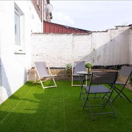 Vila La Calaisienne - Grande Maison 6 Ch-cinema Prive & Bar-tourcoing *